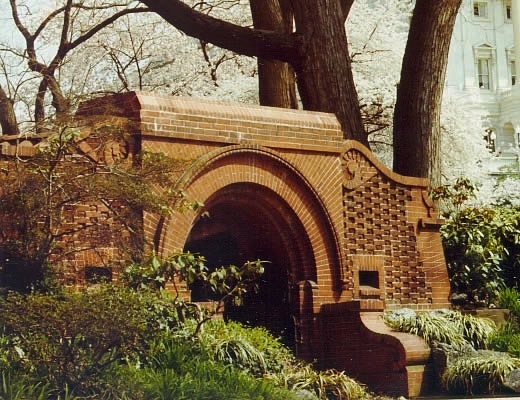 Summerhouse.jpg
