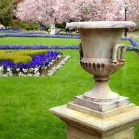 Downing Urn-SI.jpg