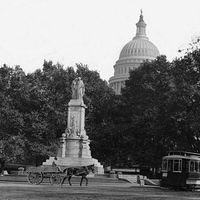 PeaceMonument1909LOC.jpg